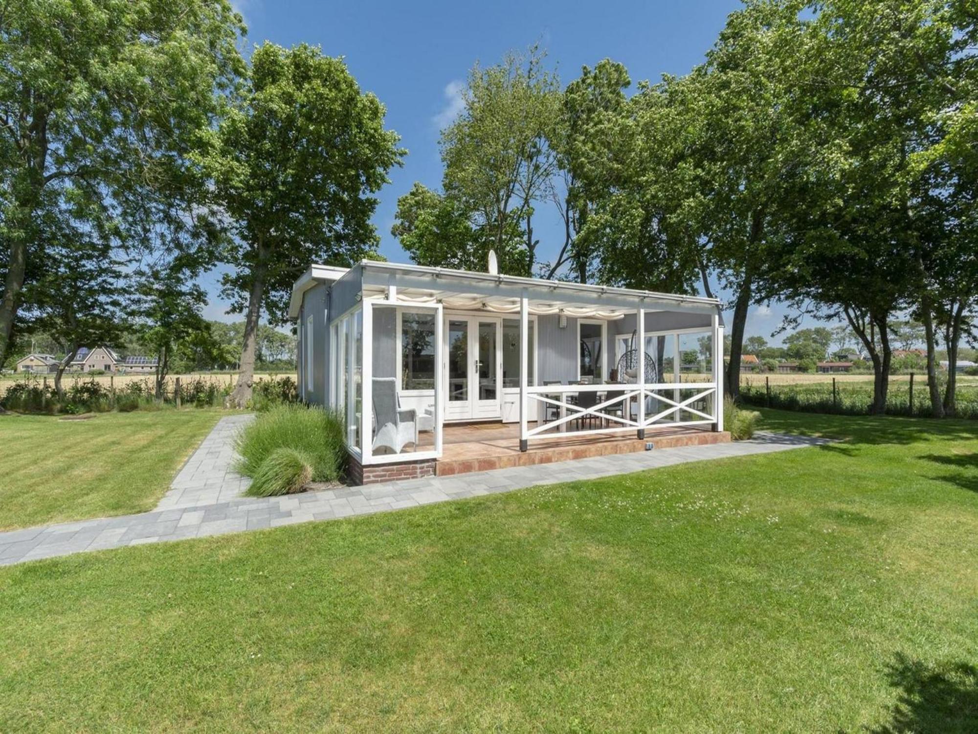 Modern Holiday Home With Large Garden Sint Maartensvlotbrug Eksteriør billede